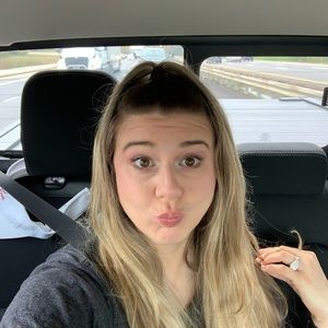 Meet your Posher, Erin